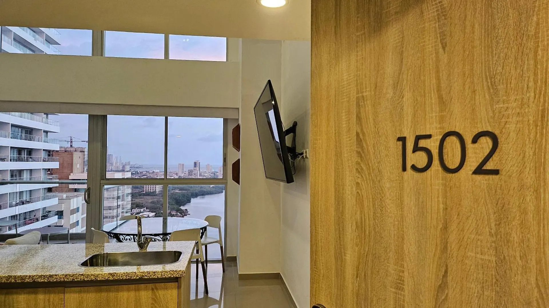 Duplex De Lujo Nuevo Con Vista Increible Al Centro Y La Playa Apartment Cartagena