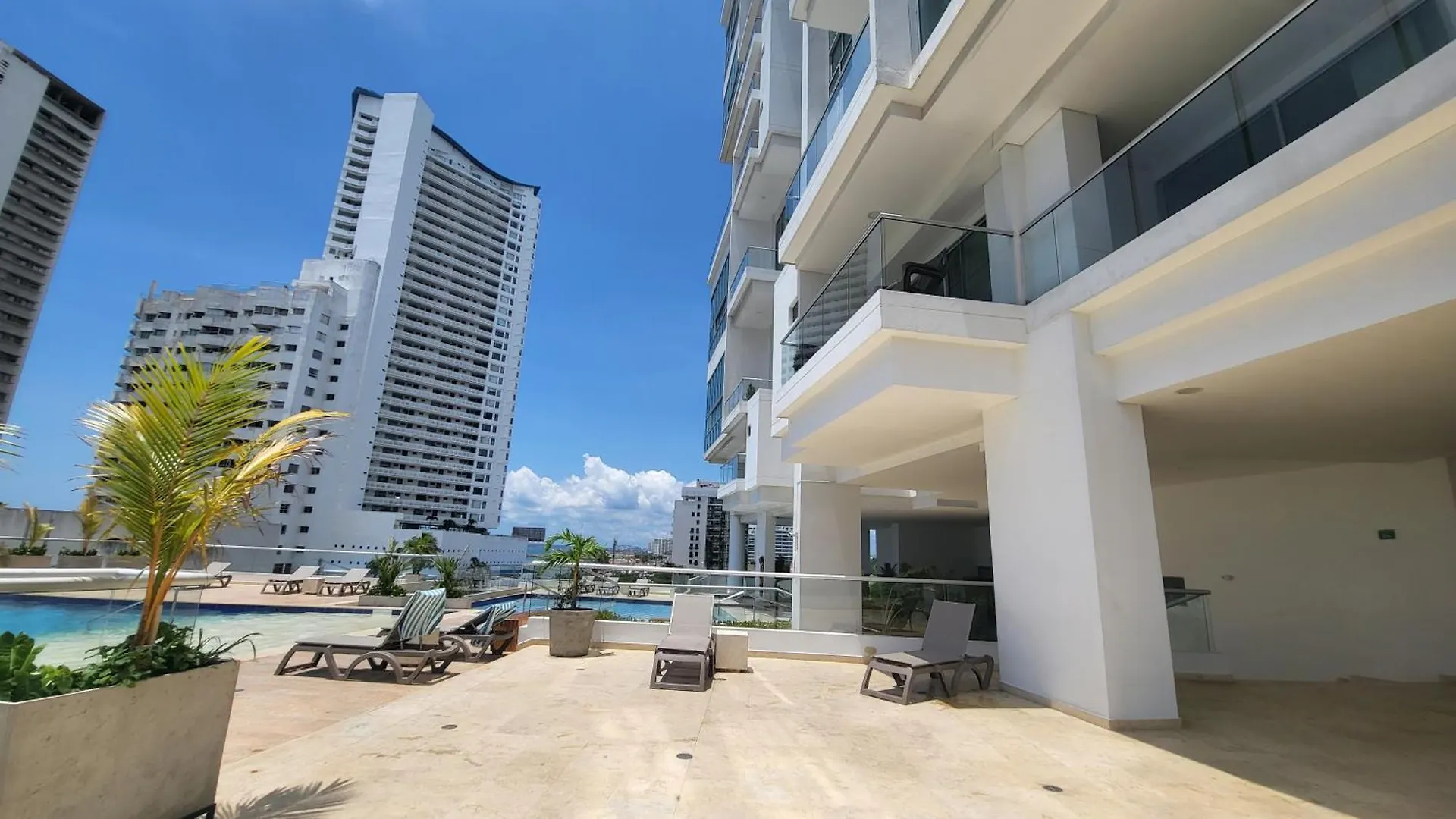 Duplex De Lujo Nuevo Con Vista Increible Al Centro Y La Playa Apartment Cartagena